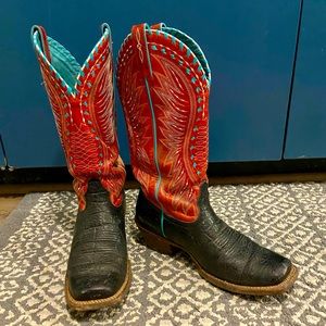 Ariat Women's Black Elephant Print Derby Cowgirl Boot